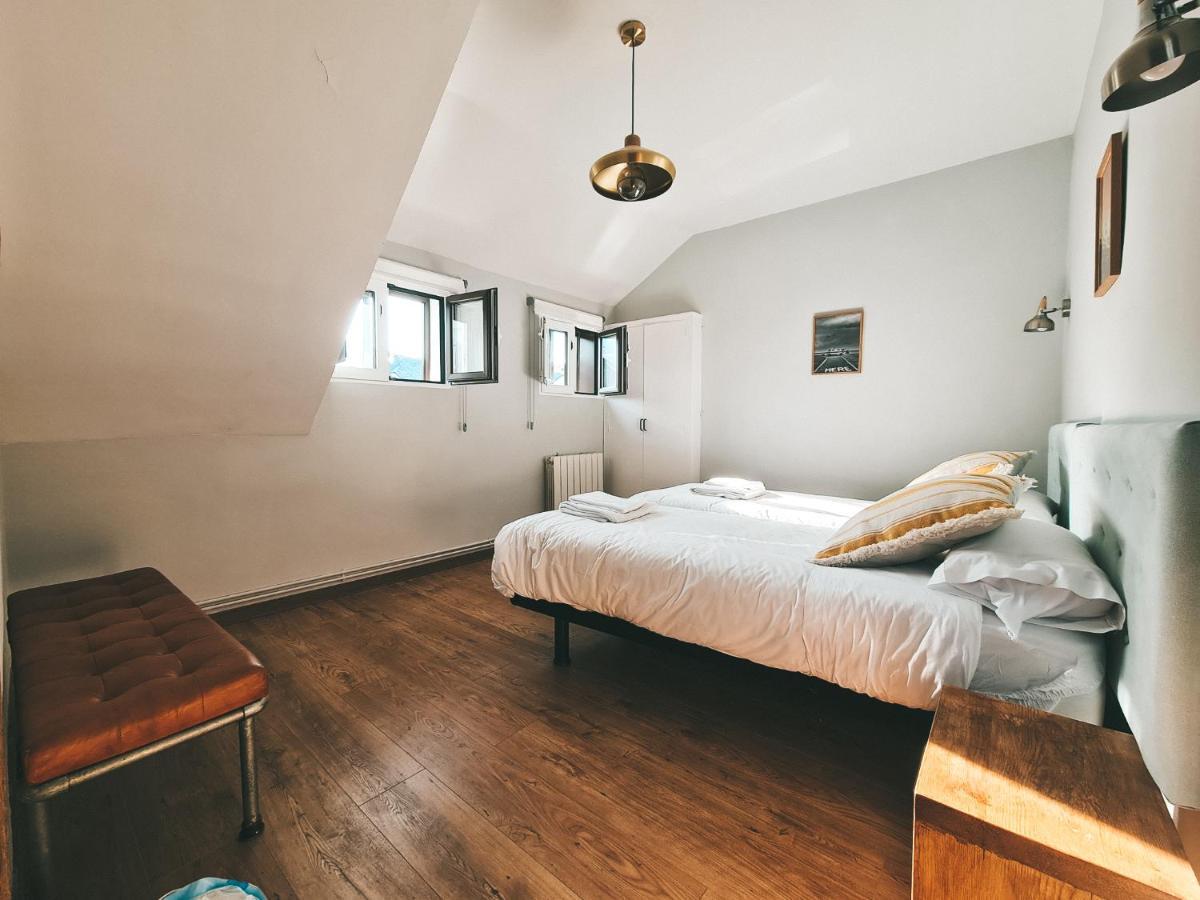 Casa Rural Valsain Lodge La Pradera de Navalhorno Bagian luar foto